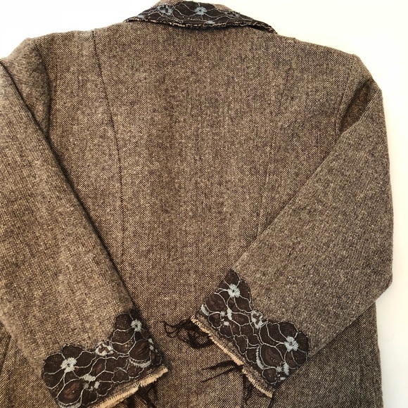 Jessica Simpson jacket - Picture 3 of 5